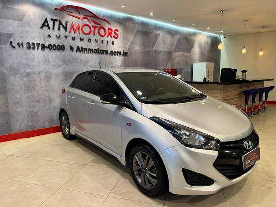 HYUNDAI HB20 1.6 SPICY 16V FLEX 4P AUTOMÁTICO